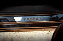 Volkswagen Passat B7 2012–2015 Sliekšņu uzlikas Carmos V1 (4 gab., nerūsējošais tērauds) foto 4