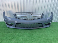 Mercedes C klase W204 2007–2015 Priekšējā radiatora reste Diamond Silver foto 8