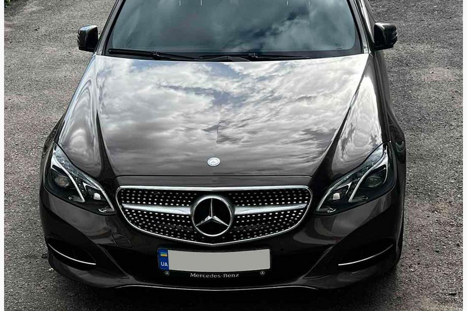 Mercedes E-class W212 2009–2016 Priekšējais radiatora režģis Diamond Silver (Avantgarde un AMG-Line, 2013-2016) Foto 7