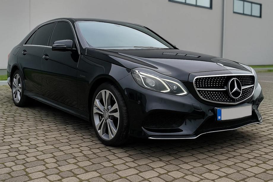 Mercedes E-class W212 2009–2016 Priekšējais radiatora režģis Diamond Silver (Avantgarde un AMG-Line, 2013-2016) Foto 4