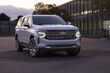 Liels astoņvietīgs apvidus auto Chevrolet Suburban foto 1