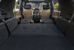 Liels astoņvietīgs apvidus auto Chevrolet Suburban foto 10