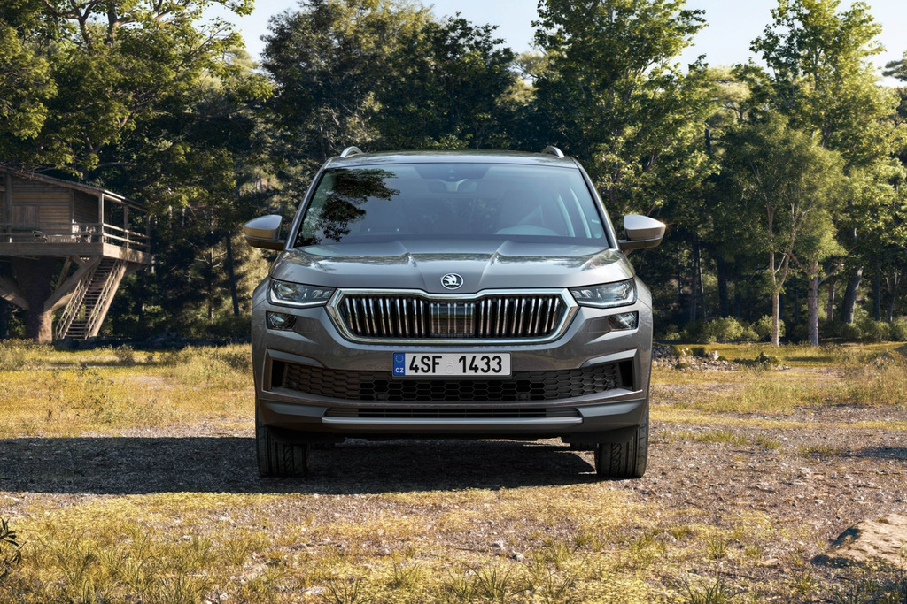Atjauninātā Skoda Kodiaq krosovera apskats