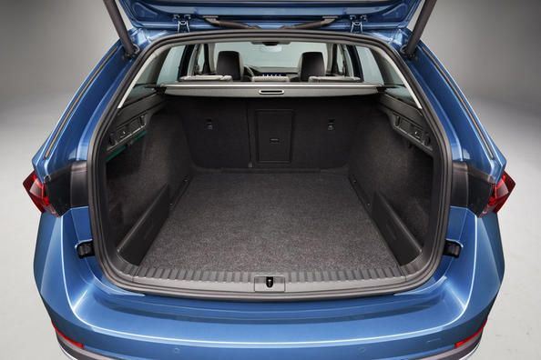 Apvidus universālim ar paaugstinātu caurgājamību Skoda Octavia Scout Foto 9
