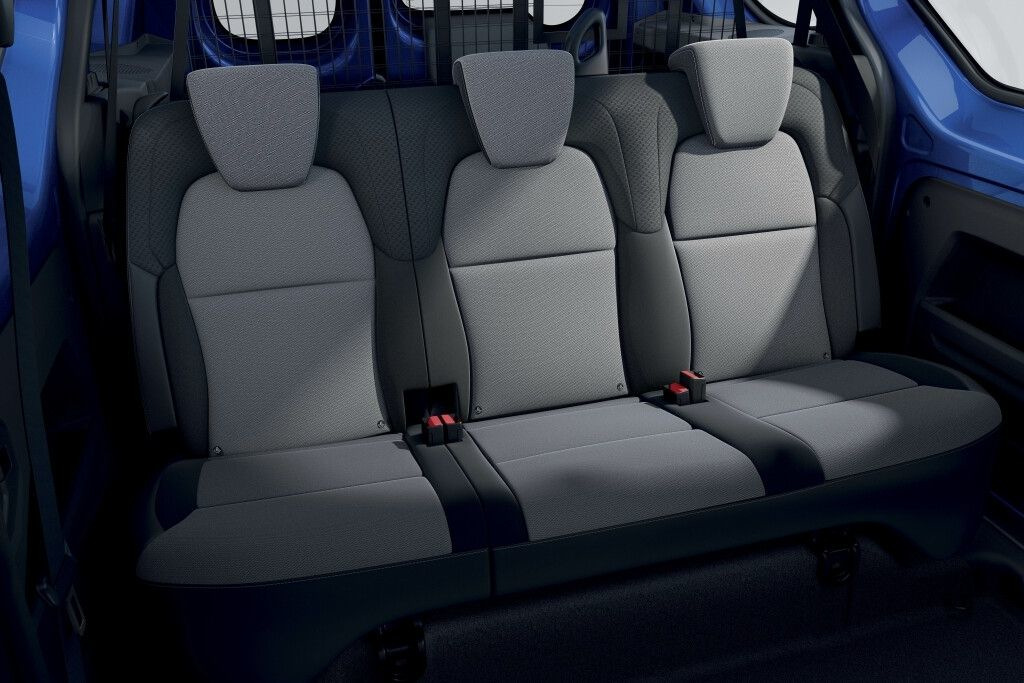 Renault Express kompaktā vienapjoma auto apskats