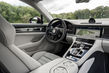 Atjauninātā liftbeka Porsche Panamera Turbo S apskats foto 7
