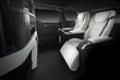 Premium klases minivena Lexus LM apskats foto 7