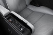 Premium klases minivena Lexus LM apskats foto 10