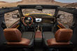 Trīsdurvju apvidus auto Ford Bronco apskats foto 6