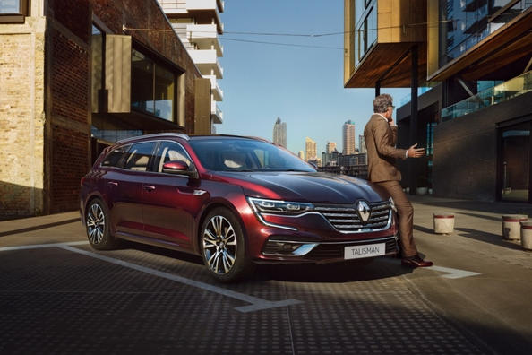 Apskats: modernizētais Renault Talisman Estate universālis