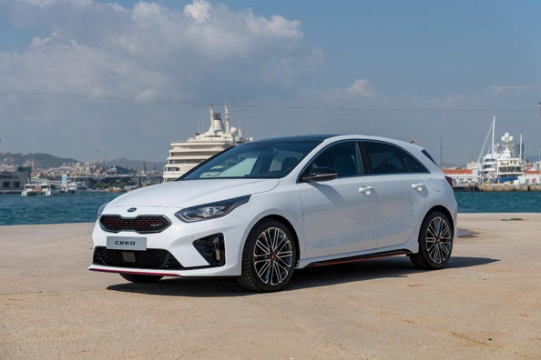 KIA Ceed GT sportiskā hečbeka apskats