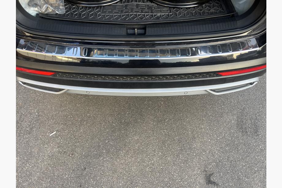Seat Tarraco 2018– Aizmugurējā bufera hroma uzlika (Carmos) Image