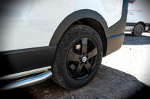 Fiat Talento 2016– Arku uzlikas (6 gab., melnas, ABS) foto 6