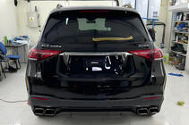 Mercedes GLE W167 2018– Aizmugures difuzors ar izplūdes uzgaļiem GLE63 Black (2018-2026) foto 2