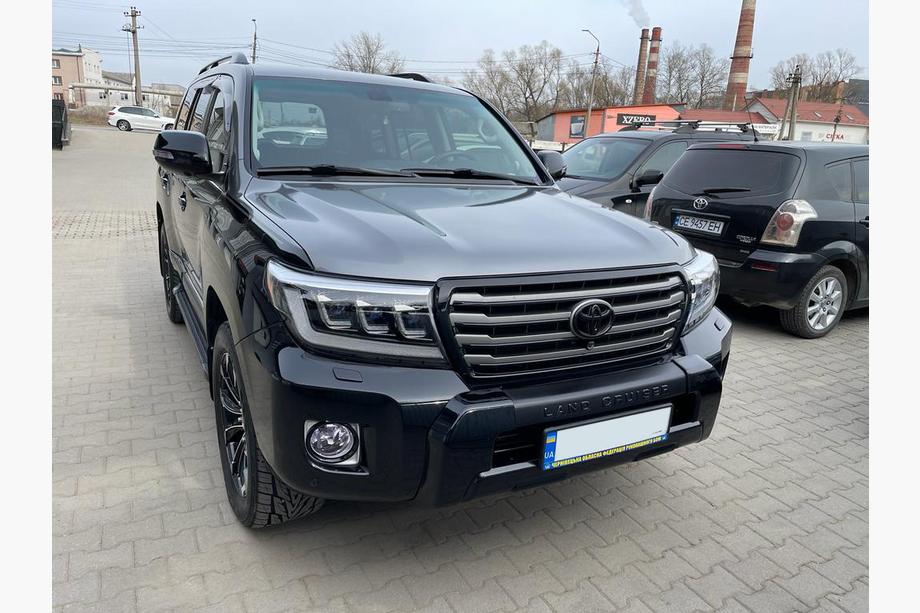 Toyota Land Cruiser 200 2007–2021 Priekšējie lukturi 2007-2014 (Bugatti) Image