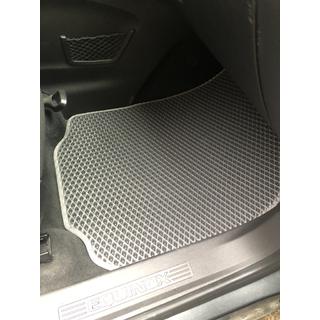EVA auto paklājiņi (melni) foto 2