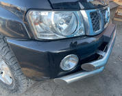Nissan Patrol Y61 1997–2011 Priekšējais buferis komplektā lietots (2004-2008) foto 5