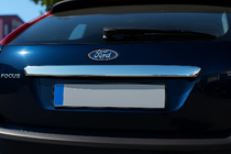Ford Focus II 2005–2008 Bagāžnieka vāka uzlika (HB, nerūsējošais tērauds) OmsaLine – itāļu nerūsējošais tērauds foto 1