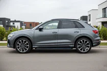 Audi Q3 2019–2025 Sānu kāpšļi Tayga Black (2 gab., alumīnijs) foto 1