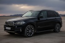 BMW X5 F15 2013–2018 Sānu sliekšņi Allmond Black (2 gab., alumīnijs) foto 1