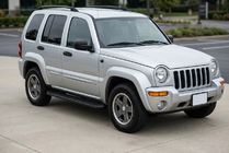 Jeep Cherokee/Liberty 2002–2007 Sānu kāpšļi Tayga Black (2 gab., alumīnijs) foto 1
