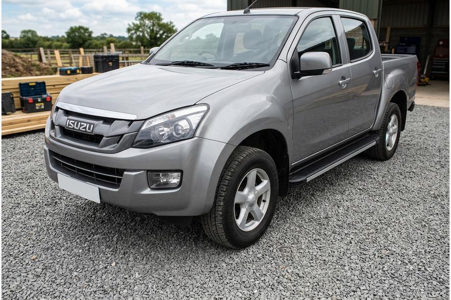 Isuzu D-Max 2011–2019 Sānu pakāpieni Maya V1 (2 gab., alumīnijs) Image