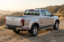 Isuzu D-Max 2011–2019 Sānu pakāpieni BlackLine (2 gab., alumīnijs) foto 1