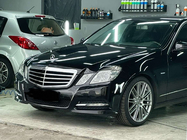 Mercedes E-class W212 2009–2016 Emblēma ar tēmēkli (ar uzrakstu) foto 2