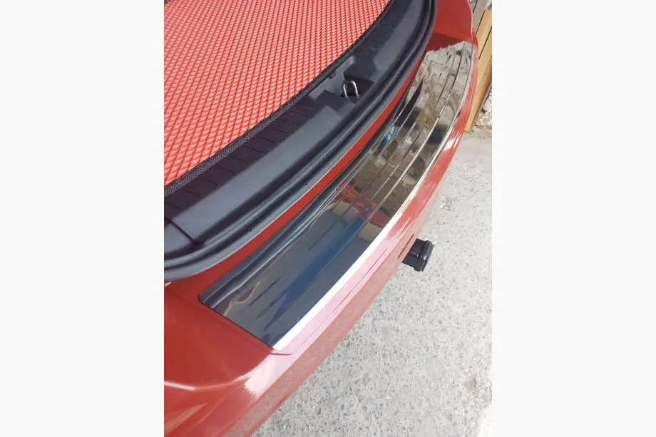 Dodge Journey 2008–2020 Aizmugurējā bufera uzlika Carmos (nerūsējošais tērauds) Image
