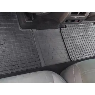 Aizmugurējais tuneļa paklājiņš (Stingray Premium) foto 4