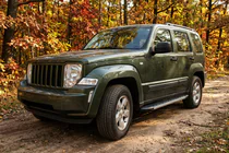 Jeep Cherokee/Liberty 2007–2013 Sānu sliekšņi Duru (2 gab., alumīnijs) foto 1