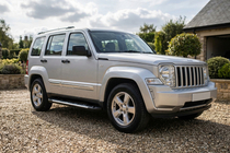 Jeep Cherokee/Liberty 2007–2013 Sānu sliekšņi Sunrise (2 gab., alumīnijs) foto 1