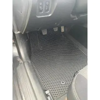 EVA auto paklājiņi (melni) foto 1