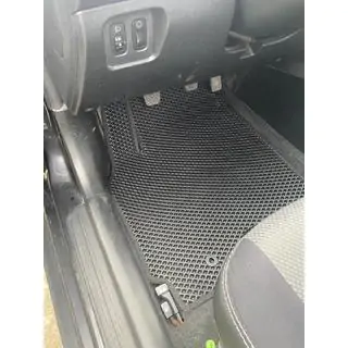 EVA auto paklājiņi (melni) foto 2