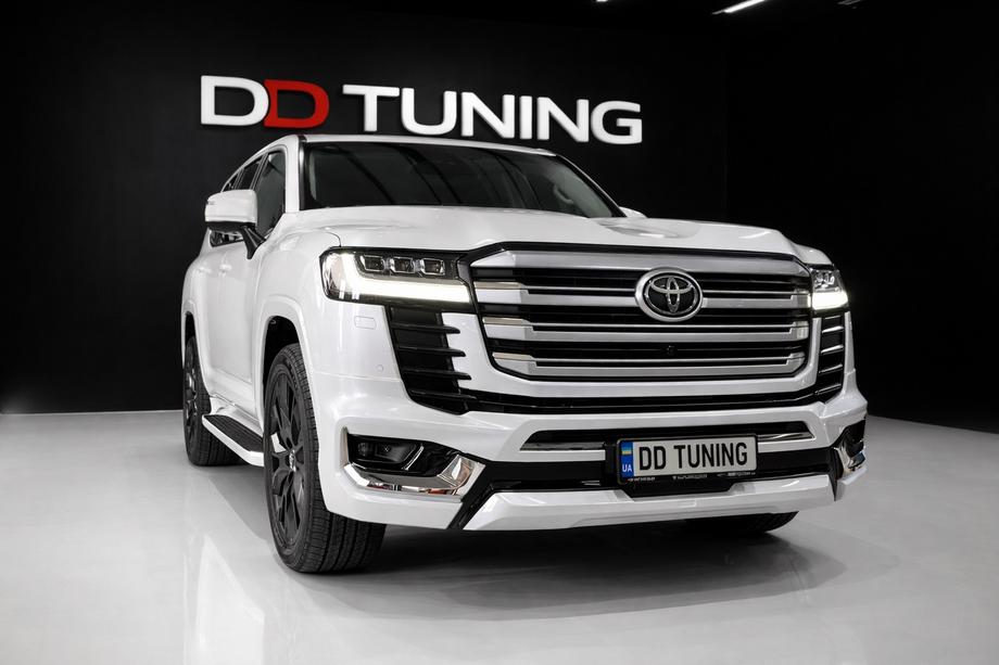 Toyota Land Cruiser 300 2021– VXR virsbūves komplekts Melna krāsa Foto 2
