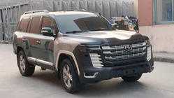 Toyota Land Cruiser 200 2007–2021 Restailinga komplekts LC 300 High-Line (V1) foto 2