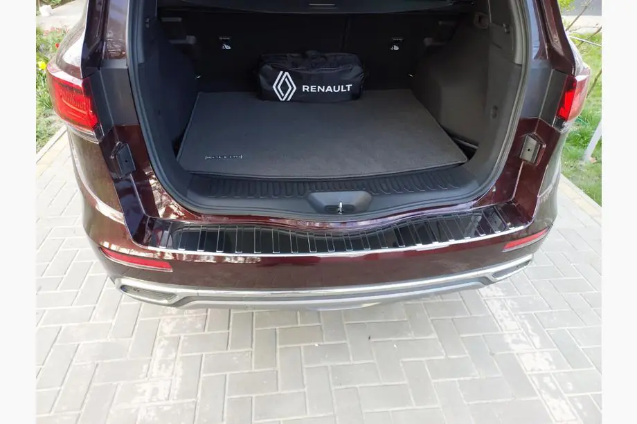 Renault Koleos 2016–2024 Aizmugurējā bufera uzlika Carmos (nerūsējošais tērauds) Image