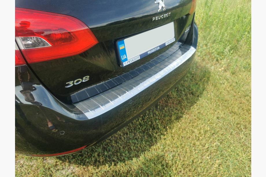 Peugeot 308 2014–2021 Aizmugurējā bufera aizsarguzlika Carmos (SW, nerūsējošais tērauds) Image