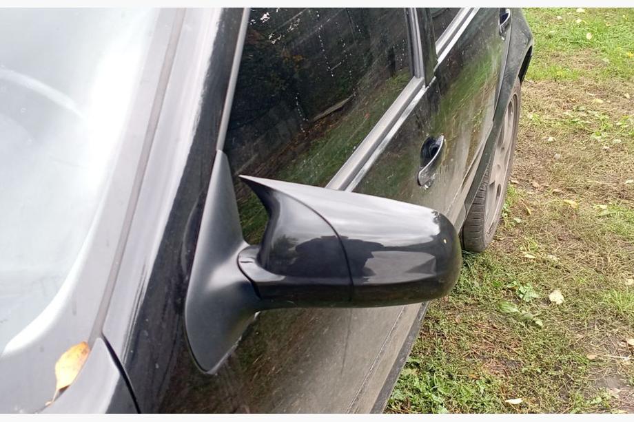 Volkswagen Passat B5 1997–2005 Spoguļu uzlikas RLine-Look (1996-2003, 2 gab.) Foto 1