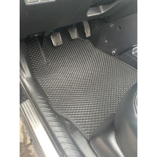EVA auto paklājiņi (melni) foto 1