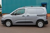 Peugeot Partner/Rifter 2019– Jumta reliņi Skyport (pelēki) foto 9