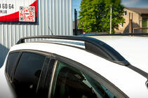 Ford Kuga/Escape 2013–2019 Jumta reliņi Skyport (melni) foto 2