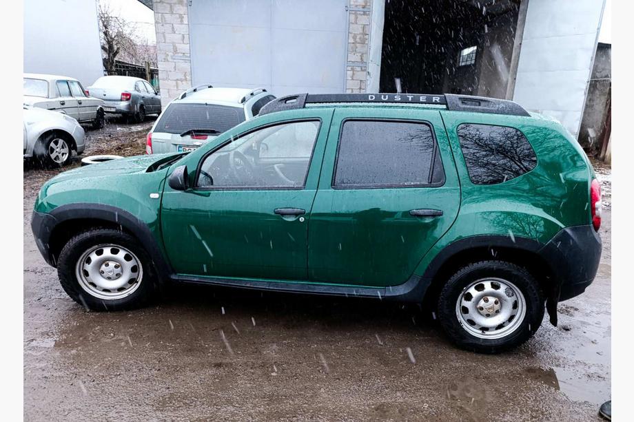 Renault Duster 2008–2017 Riteņu arku uzlikas (4 gab., melnas ABS) Image