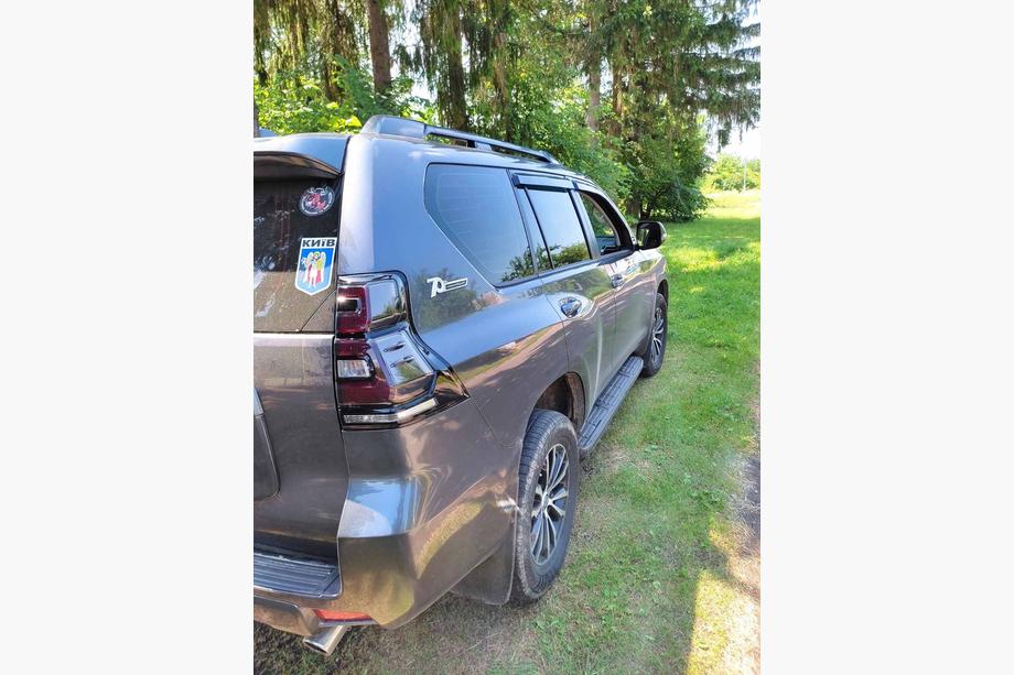 Toyota Land Cruiser Prado 150 2009–2023 Aizmugurējie lukturi BlackEdition V2 (2017+, 2 gab.) Foto 3