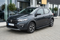 Dacia Sandero 2021– Sānu sliekšņi Allmond Black (2 gab., alumīnijs) foto 1