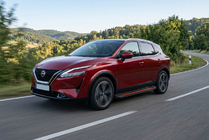 Nissan Qashqai 2021– Sānu pakāpieni Maya Red (2 gab., alumīnijs) foto 1
