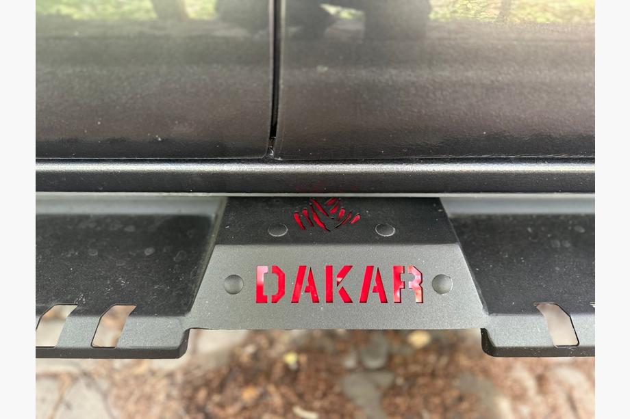 Toyota Hilux 2015– Sānu sliekšņi Dakar V2 ar LED (2 gab., metāls) Foto 2