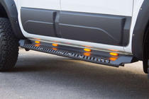 Isuzu D-Max 2011–2019 Dakar V1 sānu sliekšņi ar LED (2 gab., metāls) foto 2