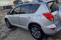 Toyota Rav 4 2006–2013 Spārnu arku uzlikas (4 gab., melnas, ABS plastmasa) foto 2