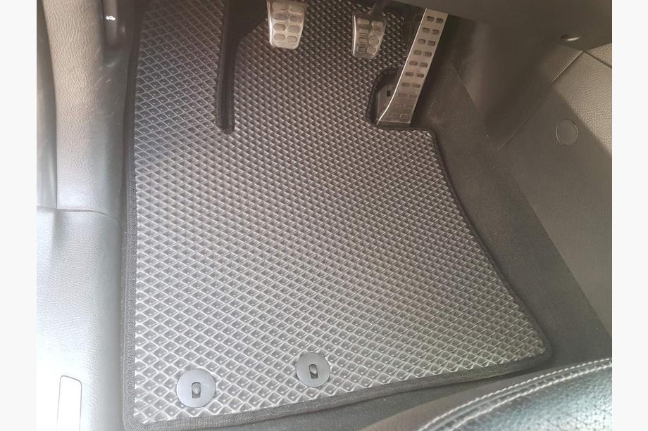 Kia Sorento II XM 2009–2014 Salona grīdas paklājiņi 2009-2012 (EVA, pelēki) Image